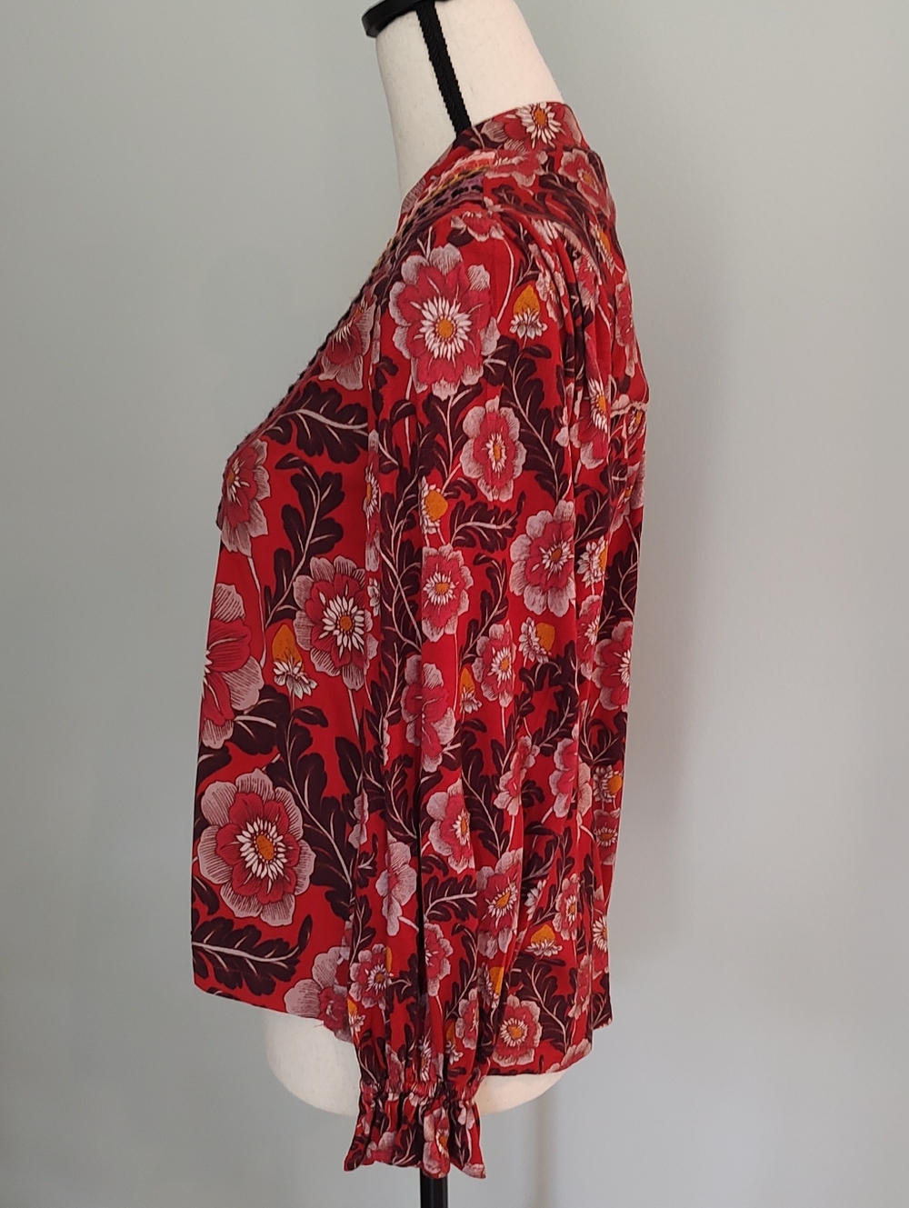 Bl^nk London X Anthropologie Stephanie Red Floral Embroidered V-Neck Top - Picture 9 of 11